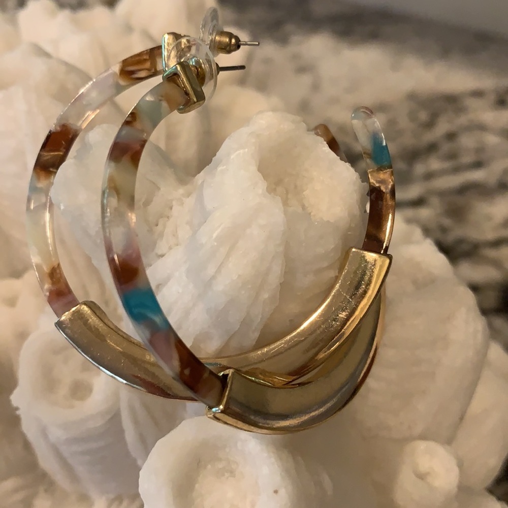 BaubleBar earrings for Pierced ears